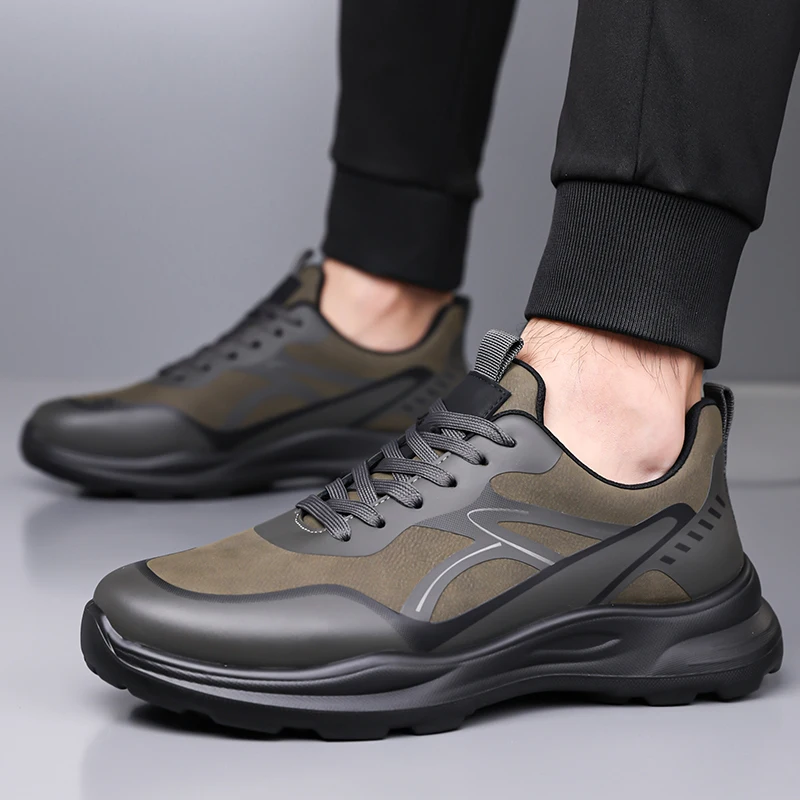 

New outdoor simple breathable thick sole sports casual shoes for men, trendy and versatile