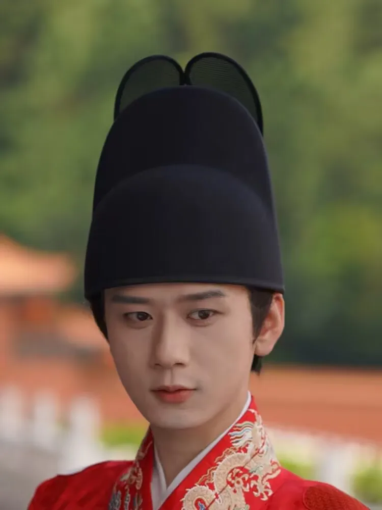 

Men`s Hanfu Hat Black Gauze Hat Gold-plated Chalcedony Beads Accessories Hanfu Ming Dynasty Hanfu Hats Men