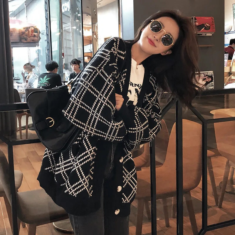 Women Plaid Print Sweaters Loose Vintage V Neck Full Sleeve Jumpers Single Breasted Spliced Casual Sweater Thick Warm Streetwear