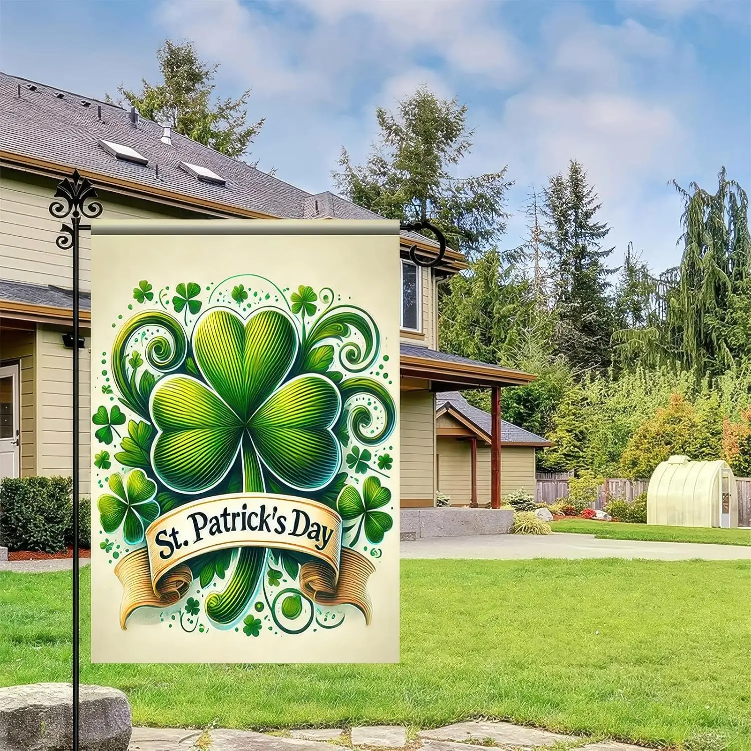Happy St Patricks Garden Flag 12x18 inch Double Sided St. Patrick's Day Decorations Shamrock Garden Flags for Outdoor Ou XAA SSL