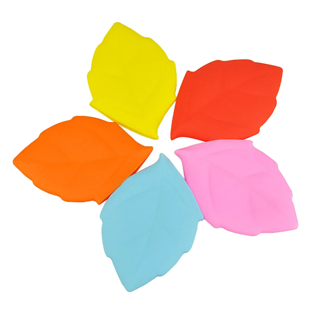 

3pcs Portable Wash Cup Kitchen Silicone Drinking Vacation Accessories Maple Leaf Shaped Travel Food Grade