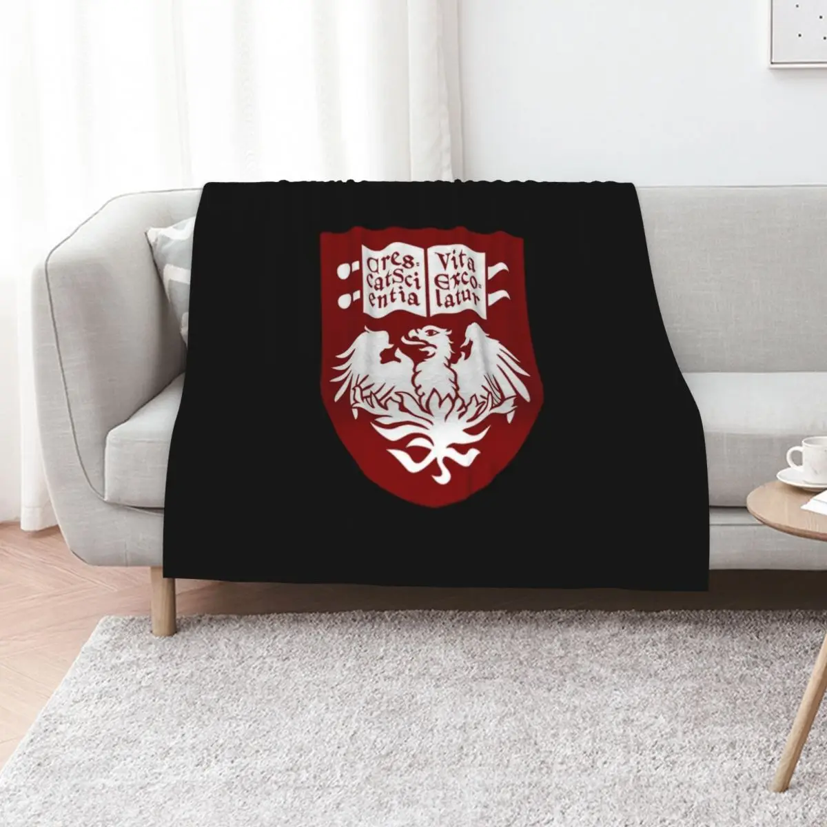 The University Of Chicago T-ShirtThe University of Chicago Throw Blanket Wrinkle Resistant Lightweight Blanket