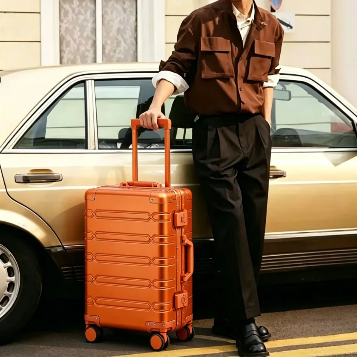 Maleta de gran capacidad de aleación de aluminio y magnesio, con ruedas giratorias, estilo retro, con cerradura, para viajes de negocios.