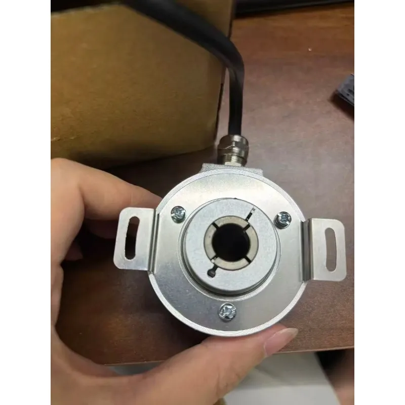High Precision Industrial Incremental Rotary Encoder DBS60E-B5EP01024