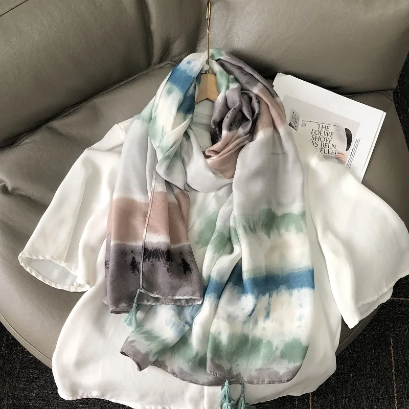 

2023 Spring Cotton Gradient Pattern Tassel Shawls Scarf Women Beautiful Geometry Print Wrap Hijab Scarves Free Shipping