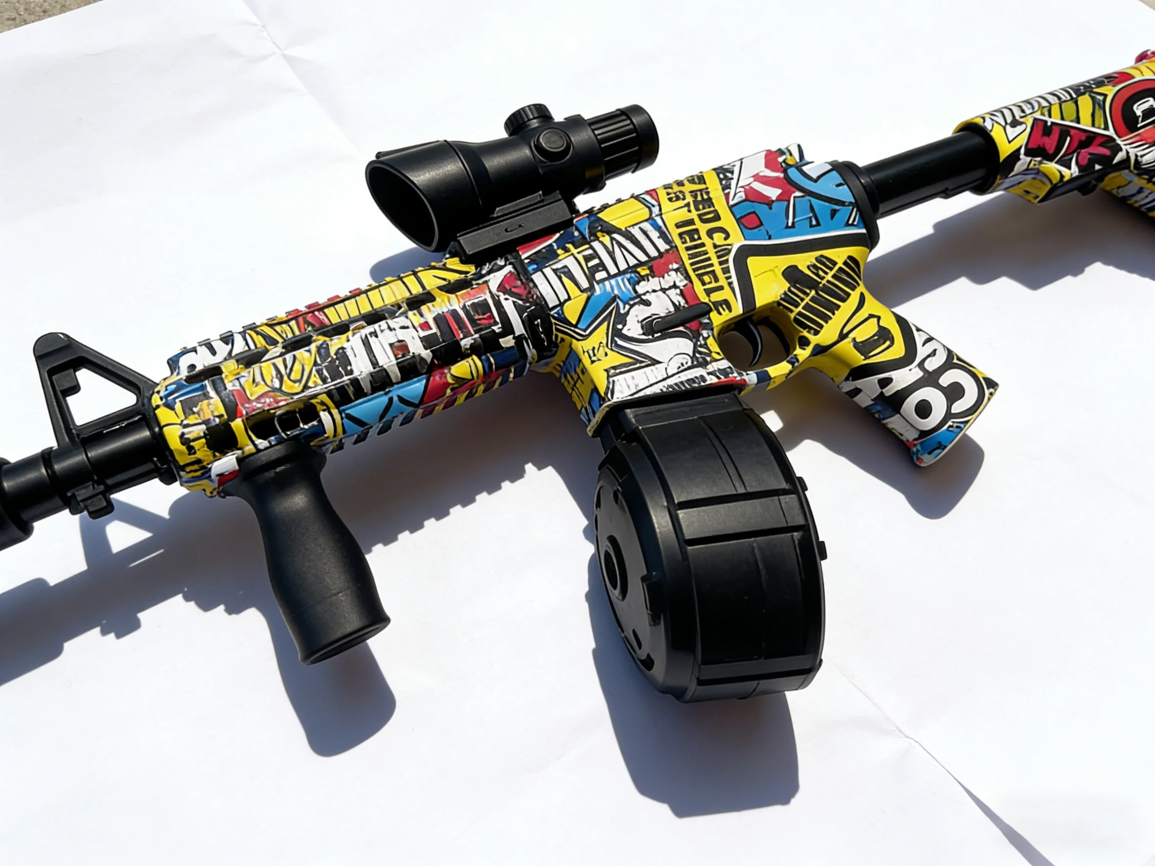 Boule de gel clown M416 pour bataille d'équipe en plein air - Blaster longue portée au design cool avec tir de 16 à 30 m pour le travail d'équipe des amis