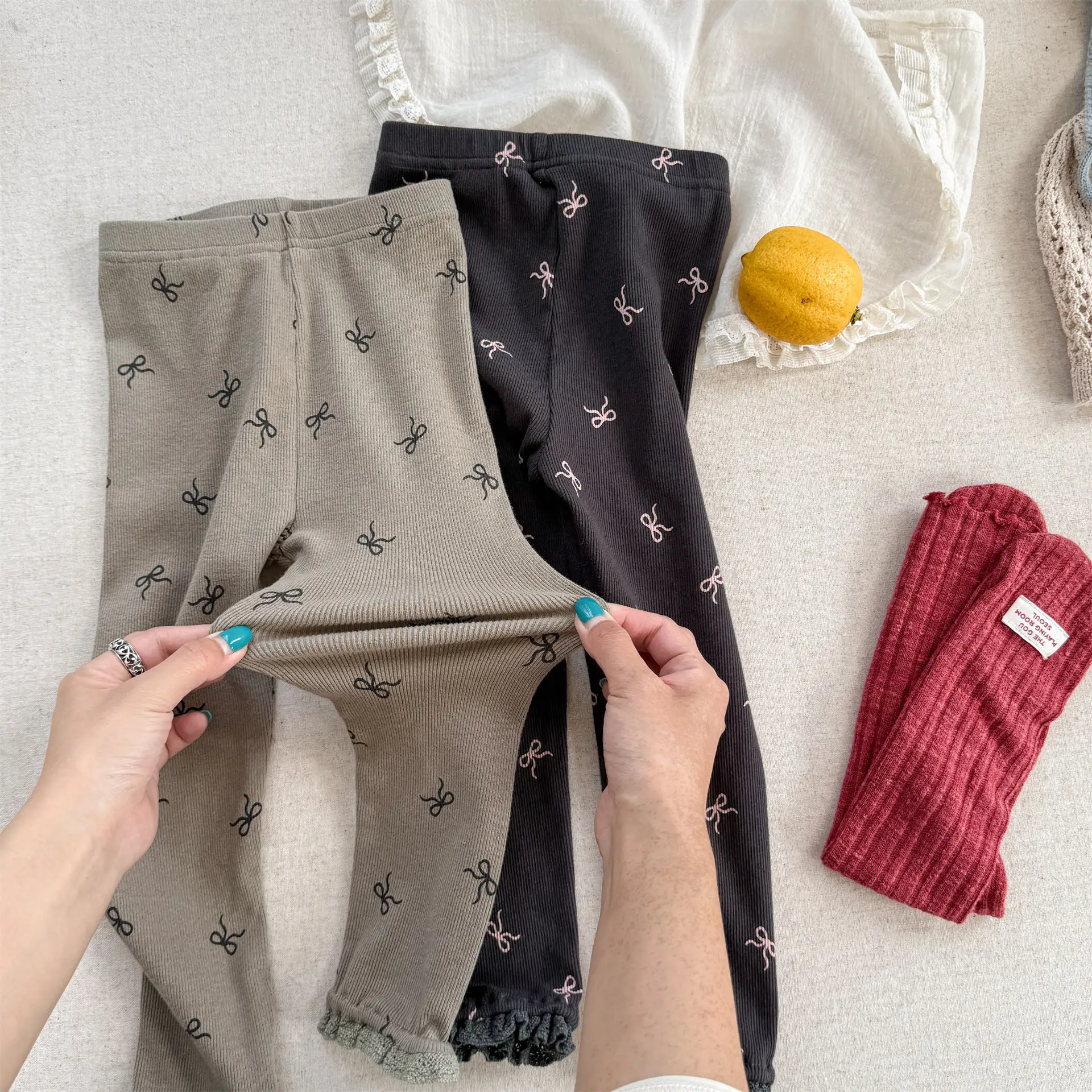 

Cute Bowknot Print Girls Leggings 1-6 Years Soft Elastic Cotton Autumn New Toddler Pants for Daily Wear