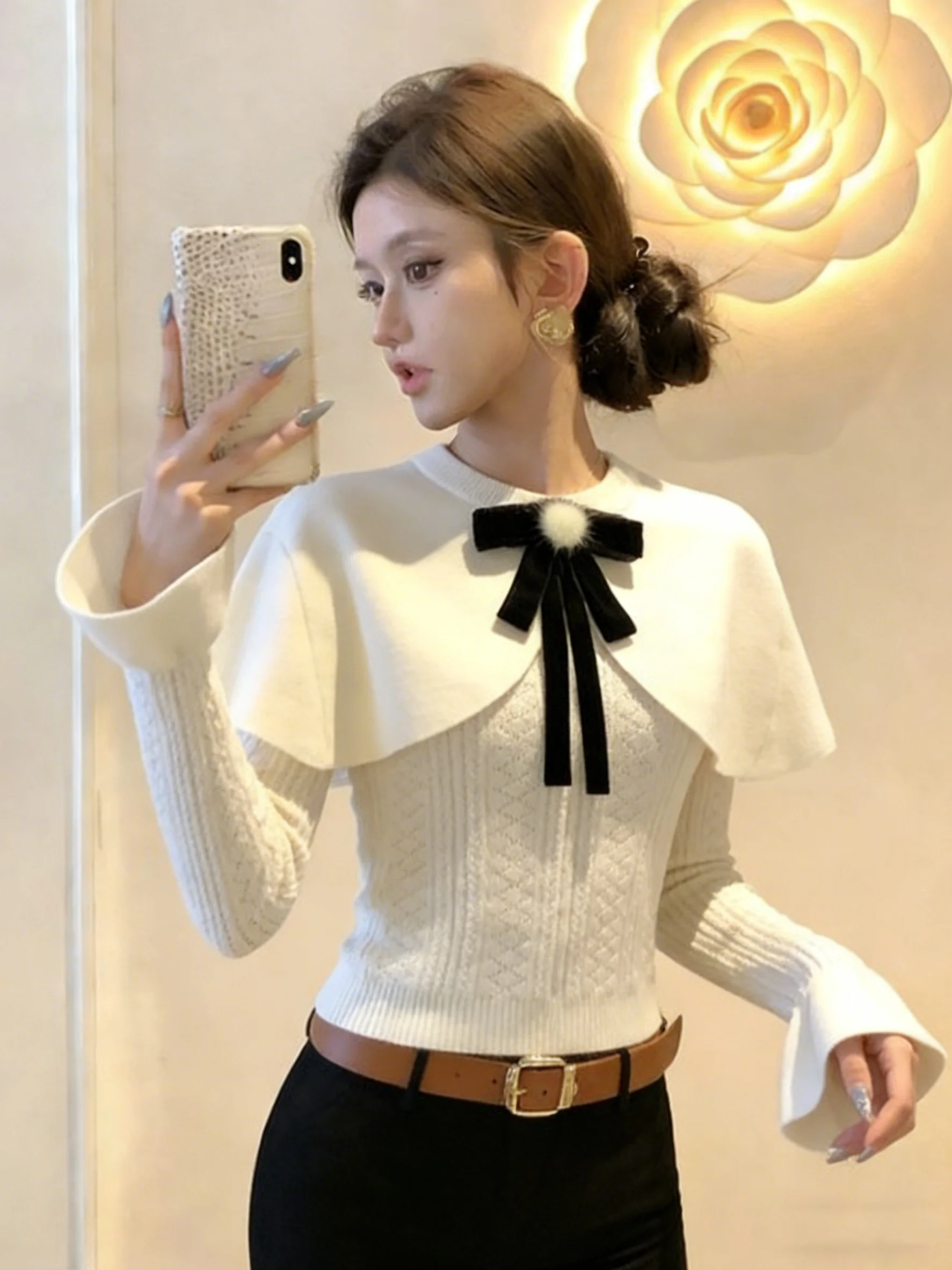 

2026 Spring New Gentle Lady French Cape Knitted Sweater Daily Commute Sweet Girl Versatile Top