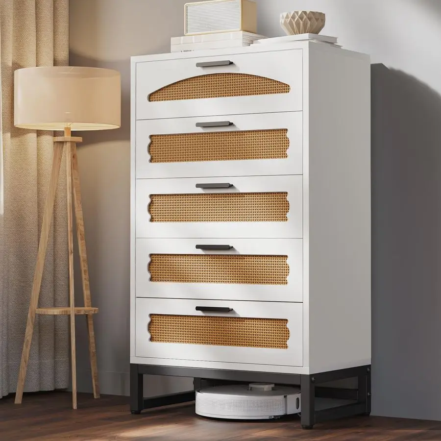 Comò in rattan a 5 cassetti per camera da letto, cassettiera alta in legno per armadio con maniglie in metallo, set comodini Boho, cassettiere e cassettiere