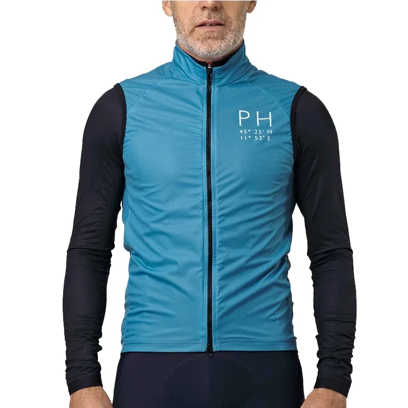 Thumbnail 4 - #40 Best Cycling Apparel to Buy In 2026