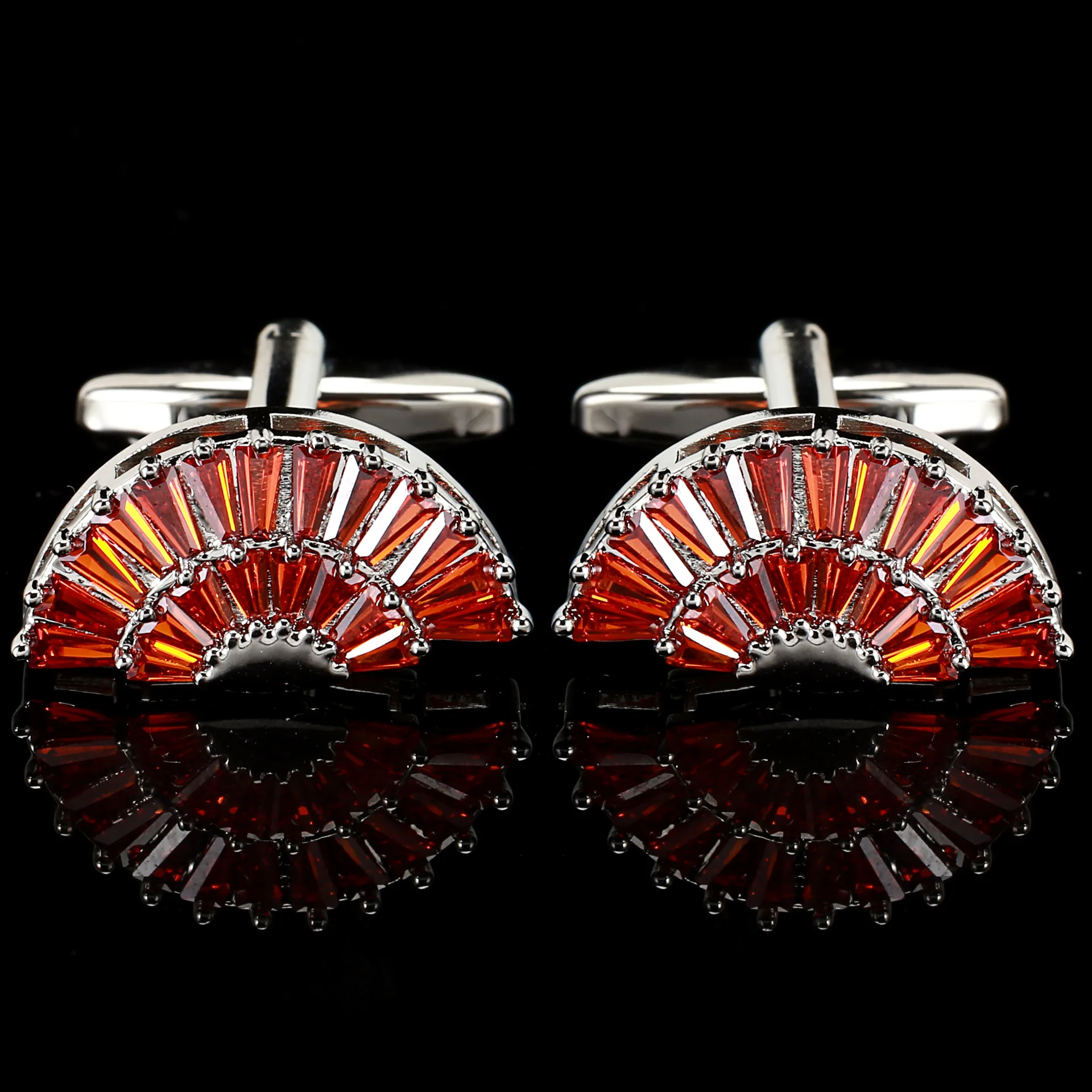 Fan Shape Crystal Zircon Cufflinks For Mens Vintage Shirts Cuffs Buttons French Business Mens Cufflinks Jewelry Party Man Gift