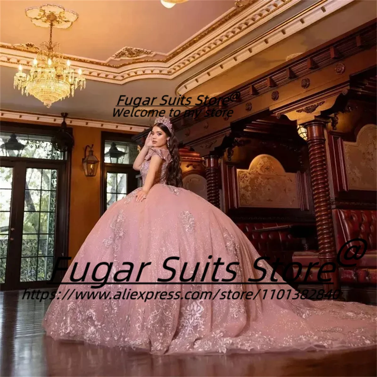 Sexy Rose Gold V-Neck Quinceanera Dresses Lace Appliques Sweep Train Ball Gown Sweet 16 Dress Court Train Vestidos De 15 Anos