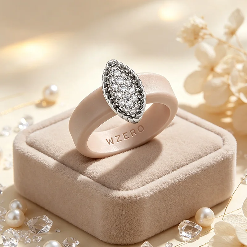 A khaki silicone ring with a light and comfortable texture, featuring a horse eye design with CZ inlaid.