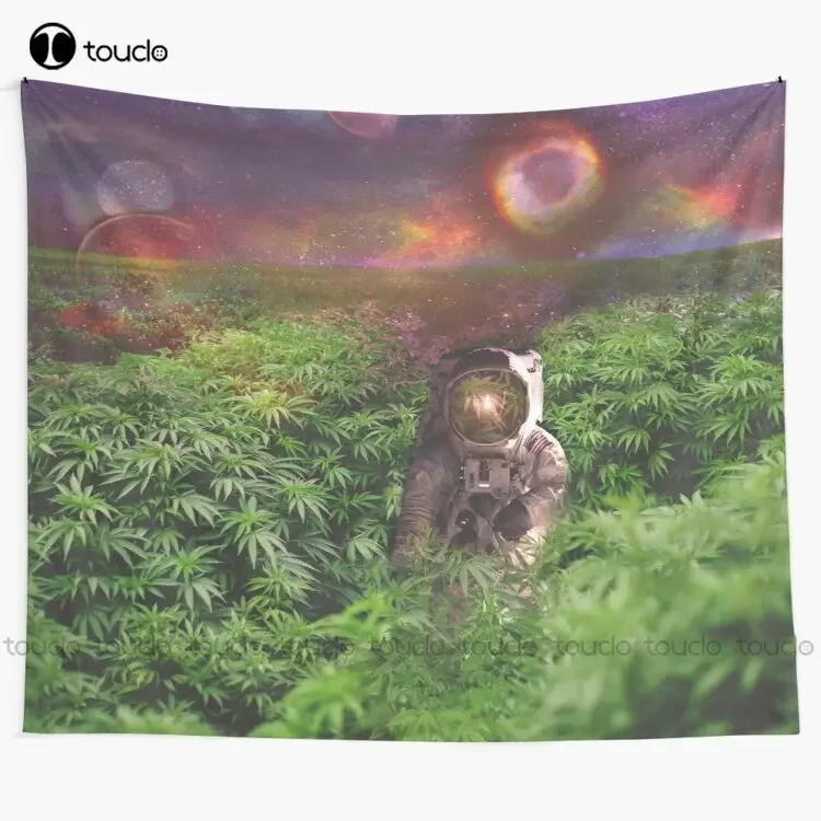 Planet X637Z-43 Science Fiction Spaceman Astronaut Science Fiction Spaceman Tapestry Yellow Tapestry Art Home Decoration
