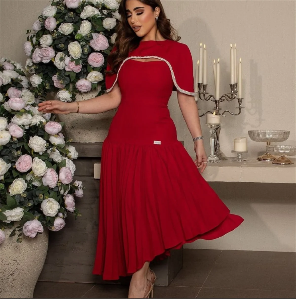 Klassisches A-Linie rotes Abendkleid saudi-arabische Kabale elegantes Ballkleid Rundhals ausschnitt Langarm bis Kalb Couture فساتينللمناسبات