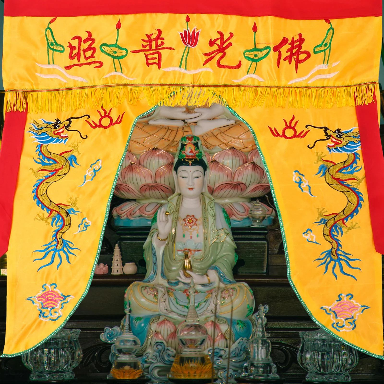 

Buddhist Embroidery Cloth Tent Unique Design Altar Table Cover Temple Decor Buddhist Accessories Curtain Temple Supplies