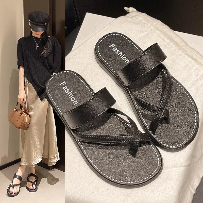 

Summer Women Slippers Round Head Flat Sandals Lightweight Comfortable Open Toe Buckle Outdoor Walking Shoes
