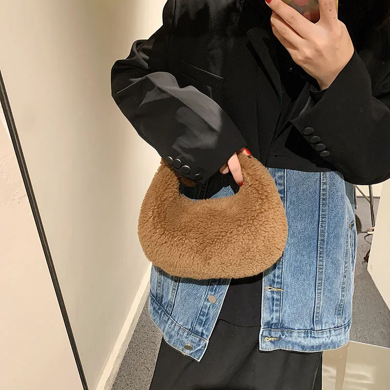 Winter New Lamb Wool Small Hobo Bag 2022 Fashion Knotted Faux Fur HandBag Women\'s Furry Short Handle Clutch Soft Plush Warm Bag