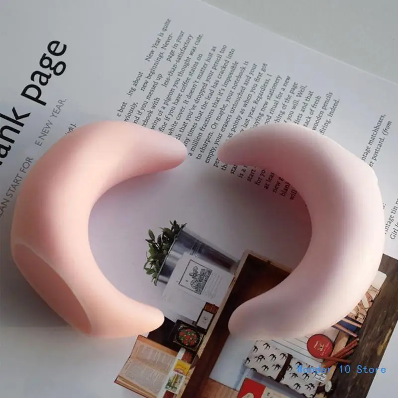 

Moulds Moon Shaped Silicone Material Perfect Gift for Hand-Making Lover