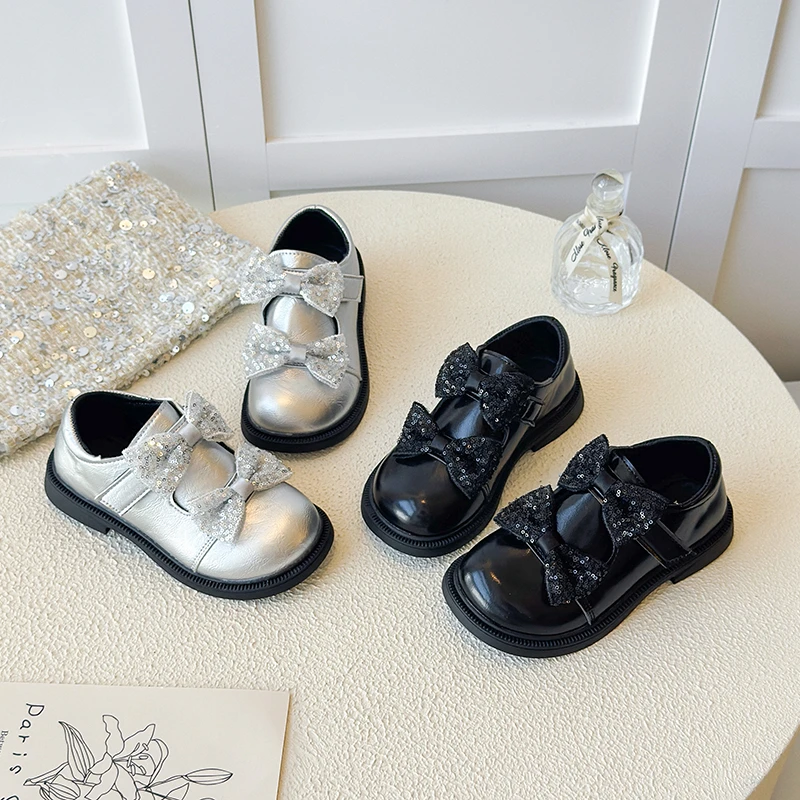 

Детские кожаные туфли для девочек с двойным бантом, новинка осени 2026, на мягкой подошве, простые, в стиле принцессы, для школы и праздников, модель Мэри Джейн