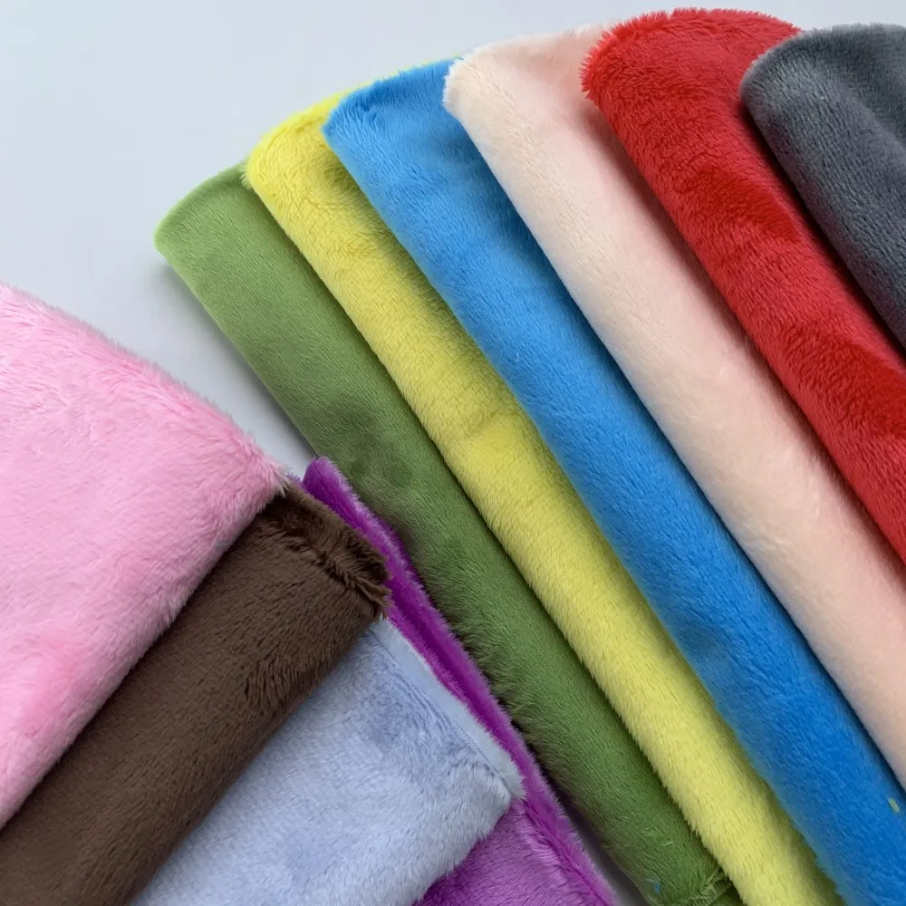 43 Farben 3mm Minky-Stoff 100% Polyester Umweltfreundlicher Stoff 45x50cm Plüsch-Puppen-Kostüm-Futter Plüschstoff – Detail 6