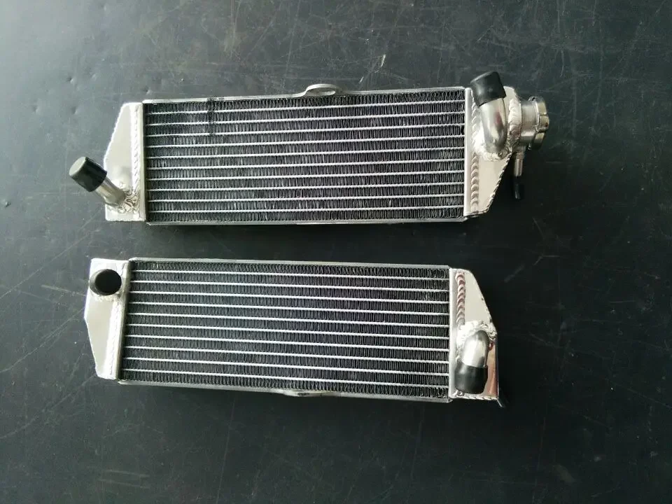 

L+R Aluminium radiator for 1995-2001 HUSQVARNA TE410;2001-2004 HUSQVARNA TE570;1992-2000 HUSQVARNA TE610