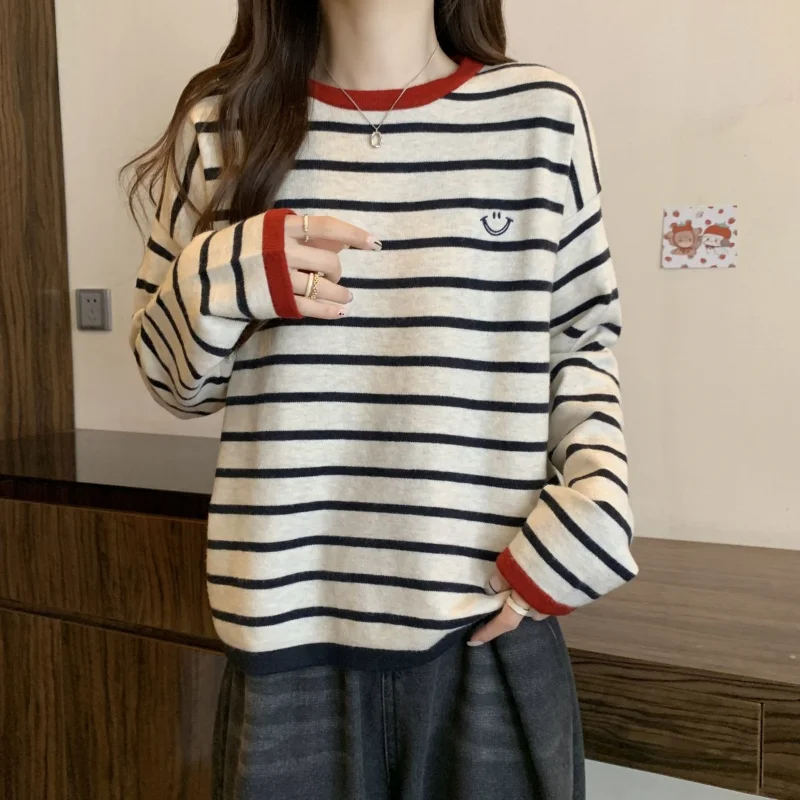 

Autumn and Winter Contrasting Striped Long-sleeved Bottoming for Women's New Slim German Velvet Warm Top