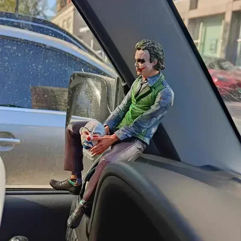 Anime Detective Comics Joker Sitting Action Mafex Figure Suicide Squad Joker Supervillain Model Doll Car Decoration Toy Gift