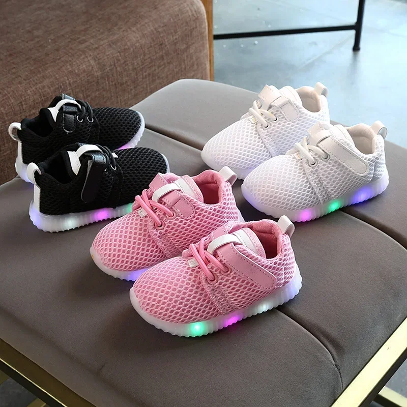 

Zapatillas Children Sneakers for Boys Girls 2023 Spring New Led Mesh Casual Shoes Kids Breathable Glowing Up Tennis Sport Shoes