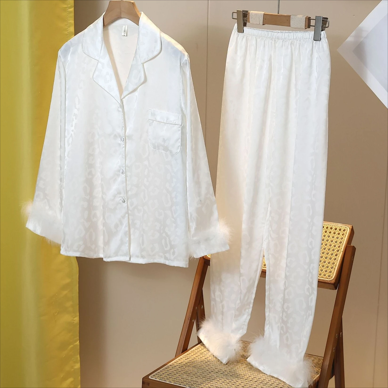 

Комплект пижамы Twinset с лацканами, женский, из искусственного шелка, с длинными рукавами, весенне-осенний, рубашка и брюки, ночная одежда, домашняя одежда