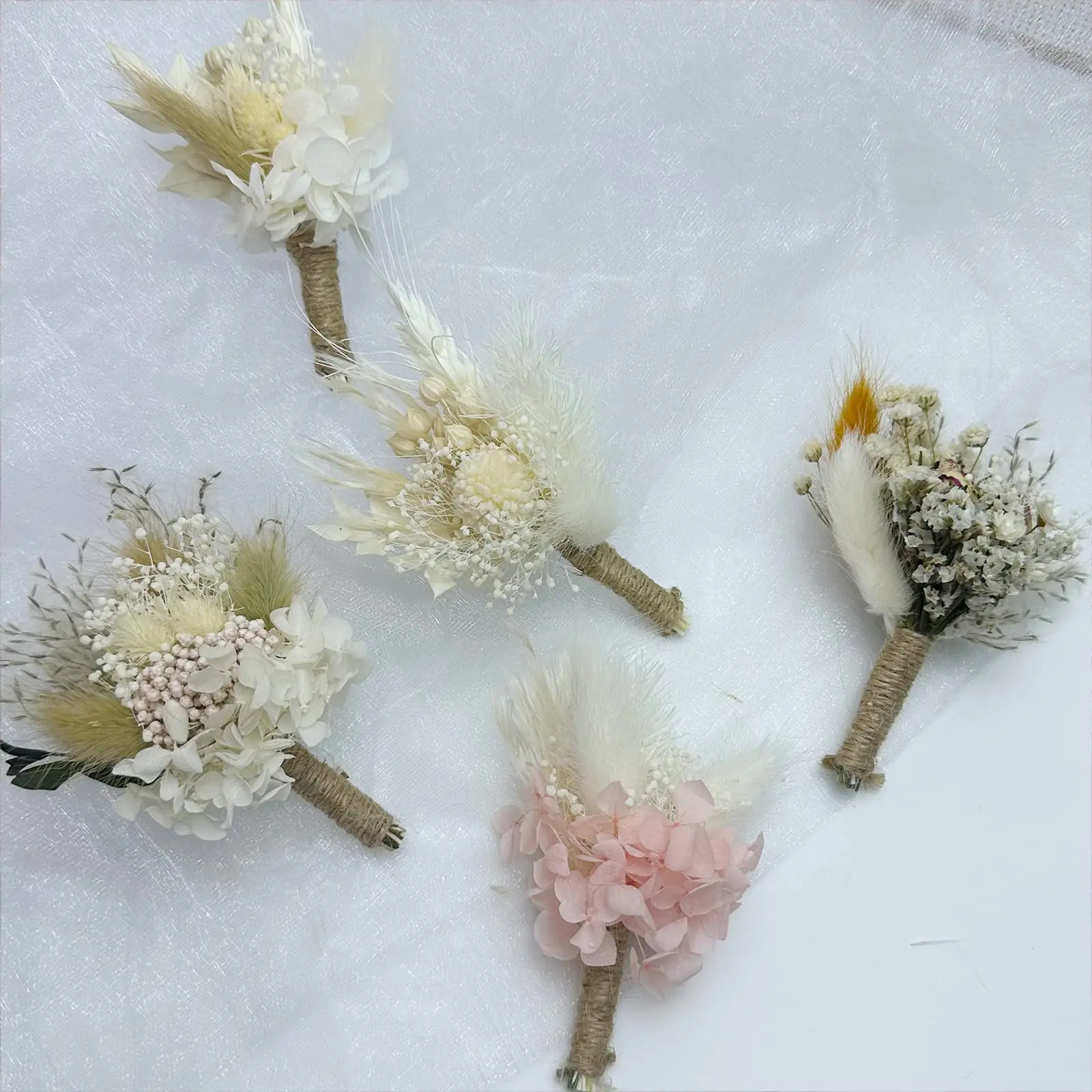 

Nature Preserved Hydrangea Mini Dried Flower Bouquet Corsage Wedding Accessories,Boho Rustic Decoration DIY Art Craft Invitation