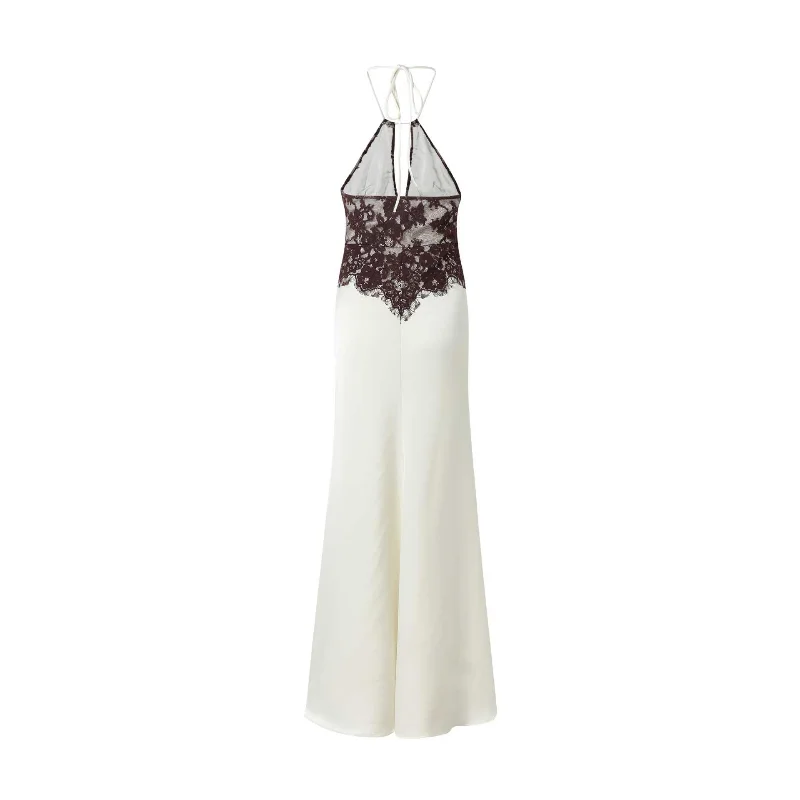 Solenne - Scalloped Lace Open-Back Satin Maxi Gown detail 2