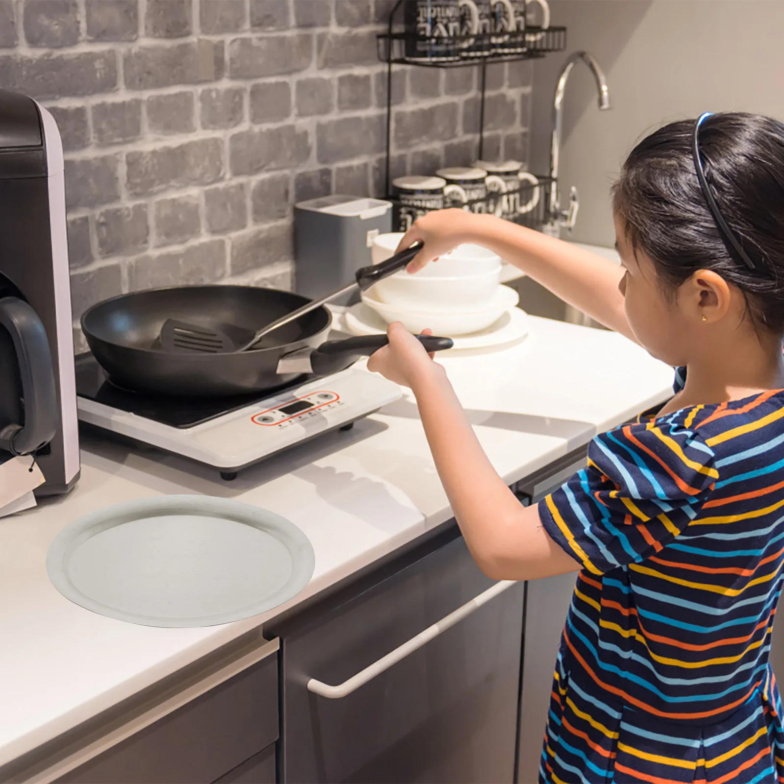 

Egg Shape Plate Stainless Steel Thicken Food Dish Smooth Easy Clean Multi-Purpose Kitchen Serving Dish For Home Restaurant