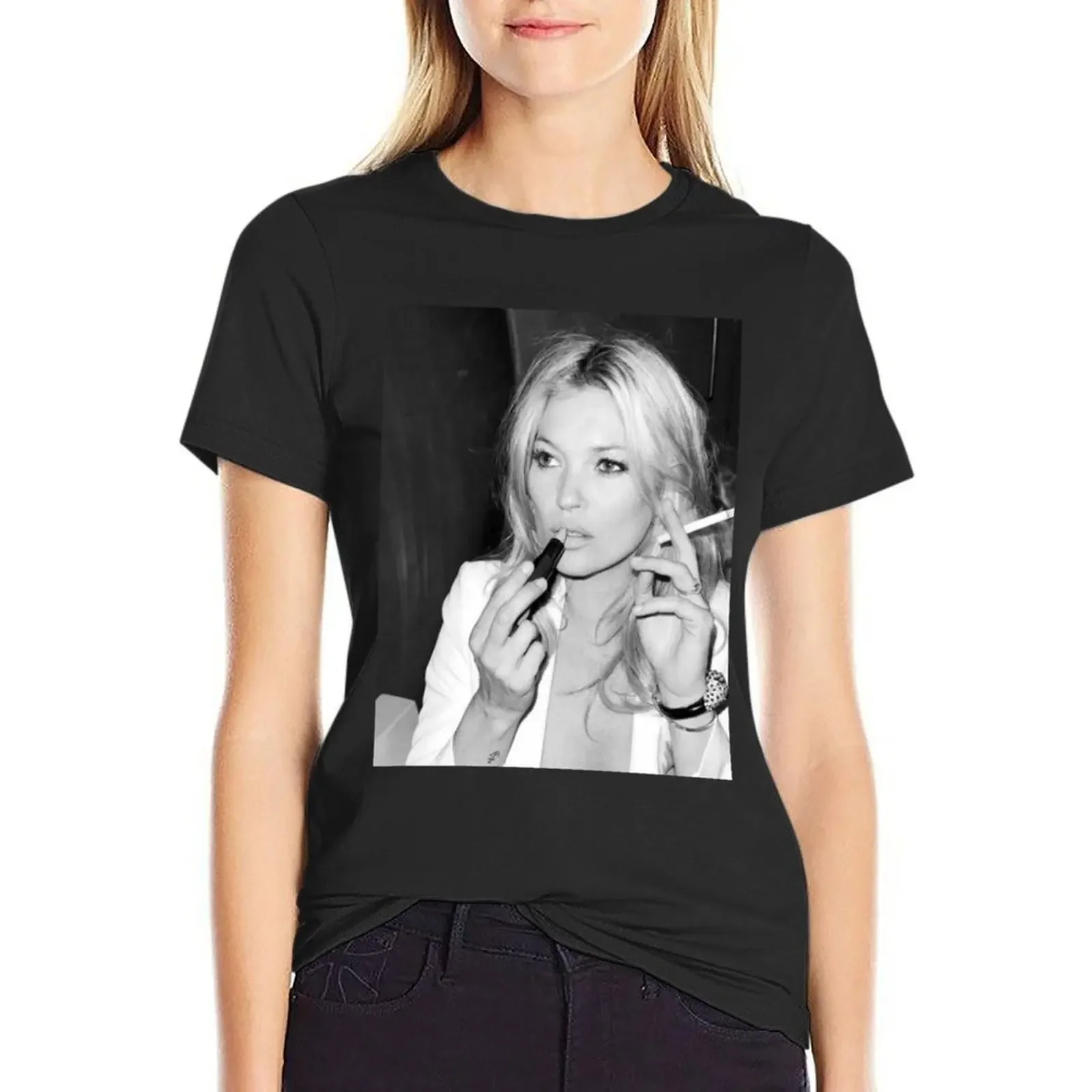 

Copy of Kate Moss - Johannes Vermeer Graphic T-shirt Female clothing animal print shirt for girls black t shirts for Women