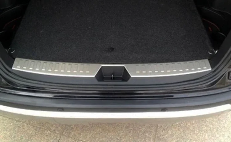 

1 шт. для FAW BESTURN X80 2013-2017, задняя защитная пластина, накладка на багажник