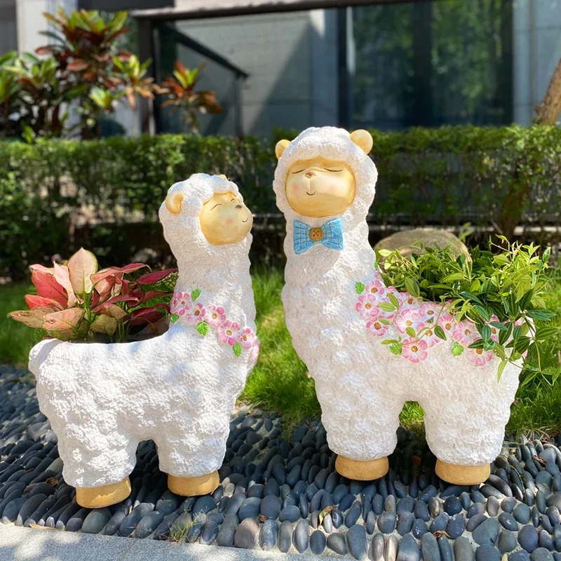 

Alpaca real animal flower pot garden outdoor courtyard decoration ornament yard landscaping arrangement