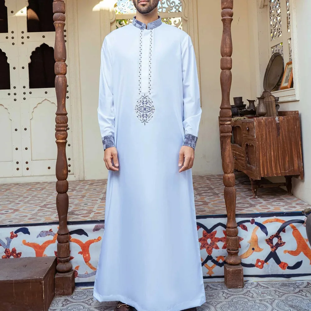 

Mens Robe Middle Eastern Muslim Long Sleeve Embroidered Robe Four Seasons Arab Ethnic Style Banquet Robe Men's Clothing 2024