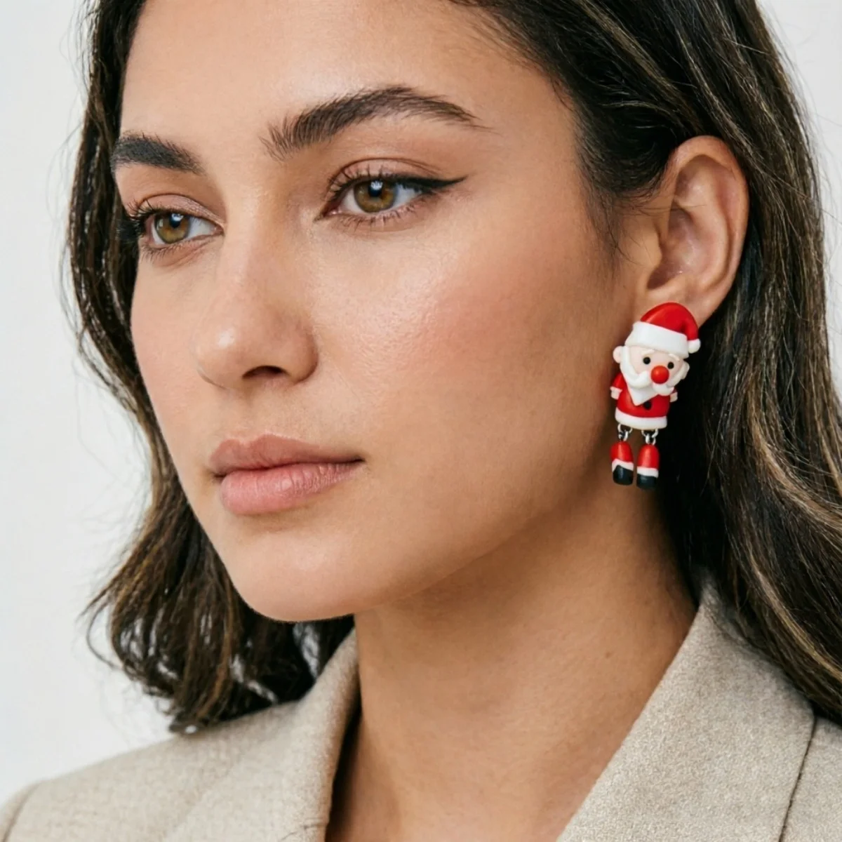 Modische Ohrstecker aus weichem Ton mit Weihnachtsmann-Motiv für Damen, exquisite Weihnachtsmann-Ohrringe aus Kunstharz, Neujahrsparty-Schmuck – Detail 17