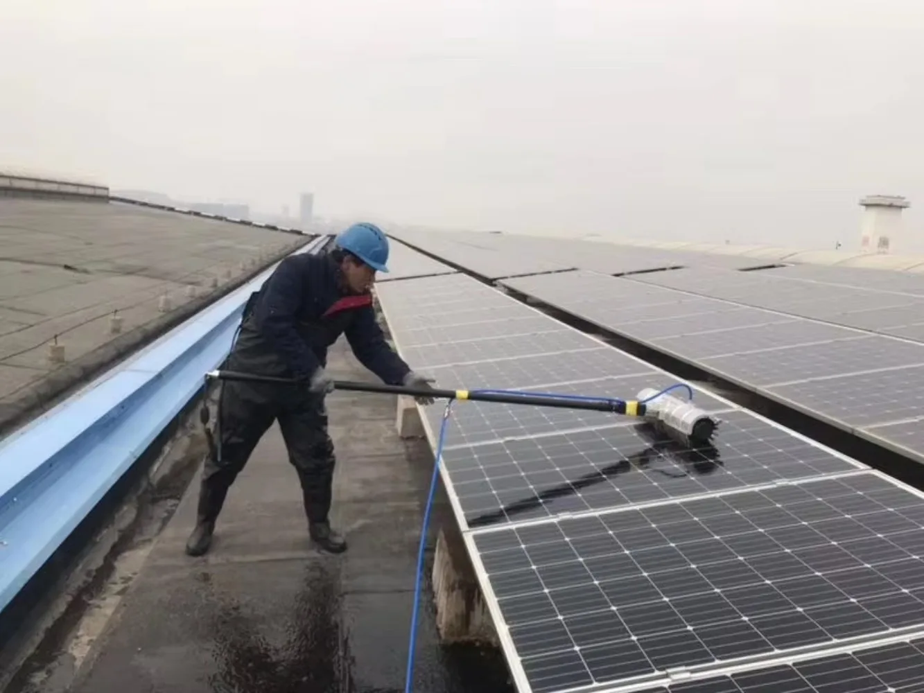 Good Product Robot Solar Panel Cleaning Brush Washing Machine Directly Shipping From Factory