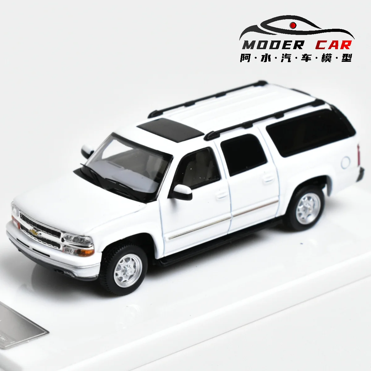 MK Miniatures 1:64 Suburban Diecast Model Car