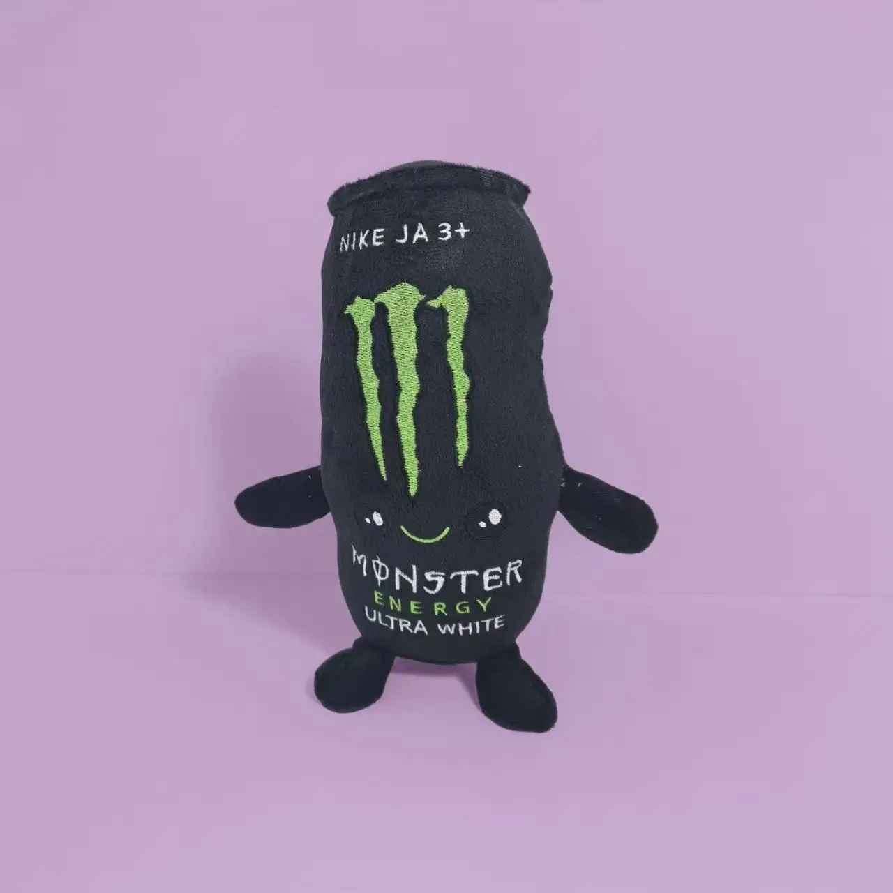 Zuckerfreier weißer Monster-Energy-Drink Plüsch-Spielzeug, Simulationsdosen-Plüschfigur, niedliche weiche Figur, Deko-Geschenk für Freunde