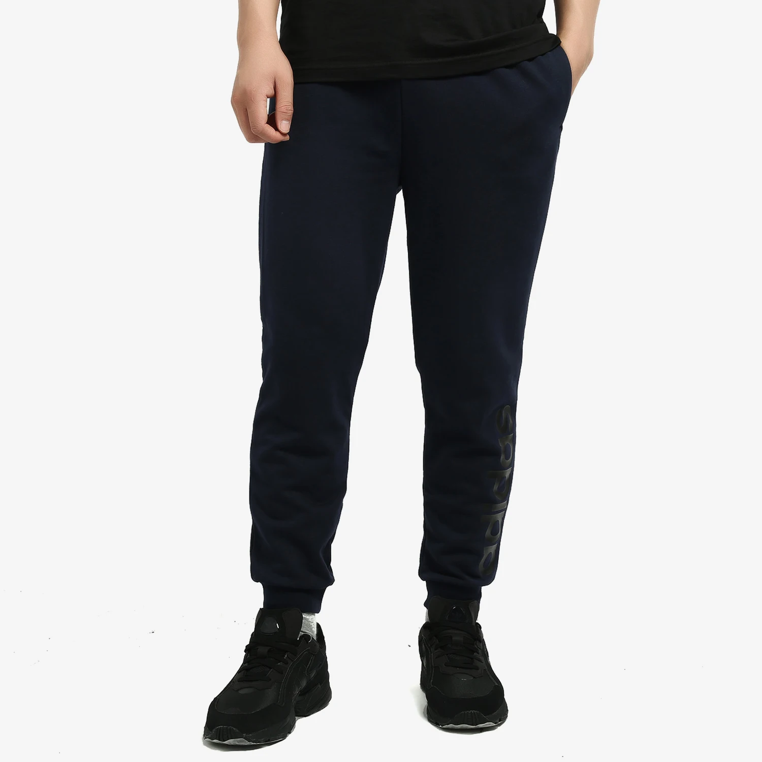 

Adidas Genuine Men's Leisure Sport Cuff Knit Long Pants DZ5605