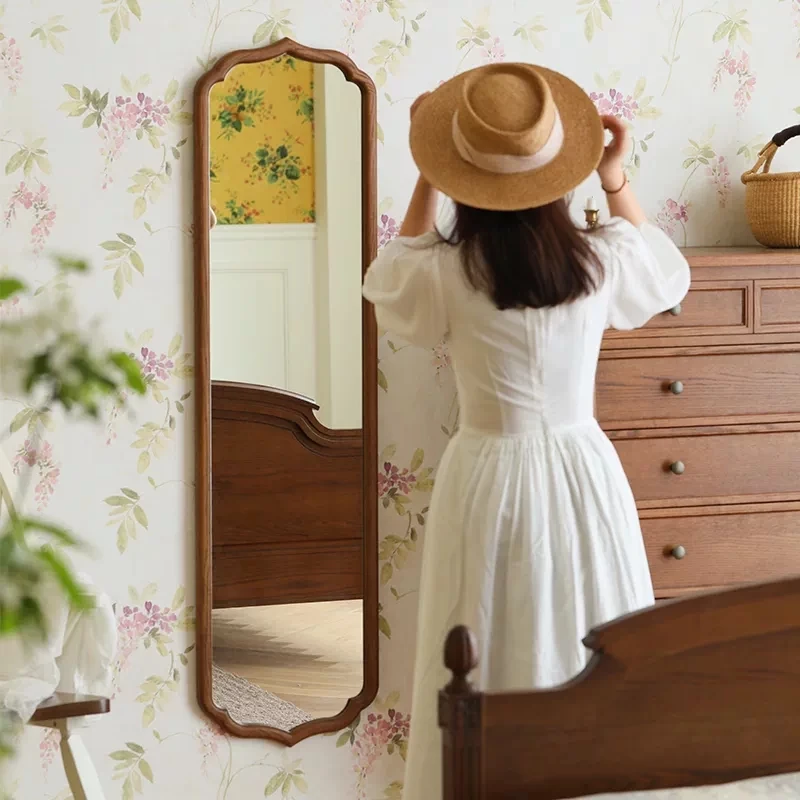 Nordic Vintage Mirror Living Room Decoration Vanity Aesthetic Full Body Mirror Makeup Hanging Spiegel Wand Home Decorations