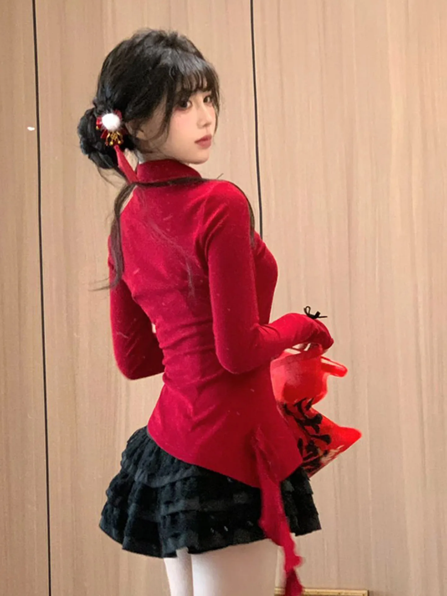 Red Slim Fit Stand Collar Chinese Style Top for Women Spring New Style Elegant Button Detail Casual Comfortable Breathable T-...