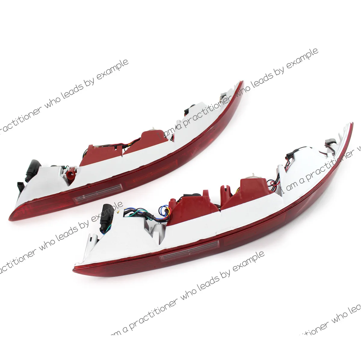 

For Audi Q5 09-16 years with wiring harness rear bar light turn signal rear tail light brake light auto parts