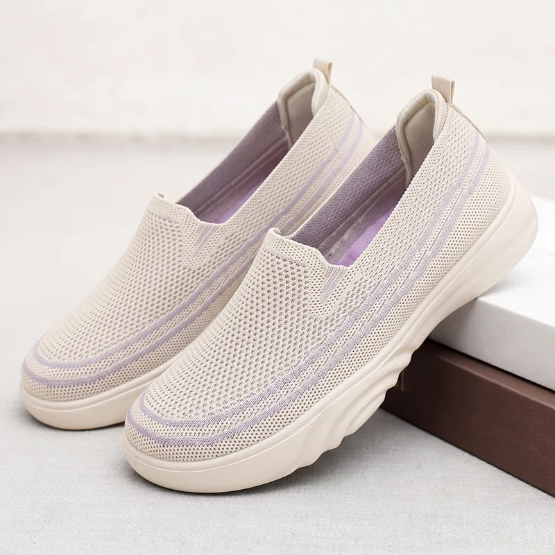 Damen Slip-On Freizeitschuhe zum Gehen, gestricktes Mesh-Obermaterial, atmungsaktiv, leichte EVA-Sohle, bequeme Outdoor-Reise-Loafer – Detail 2