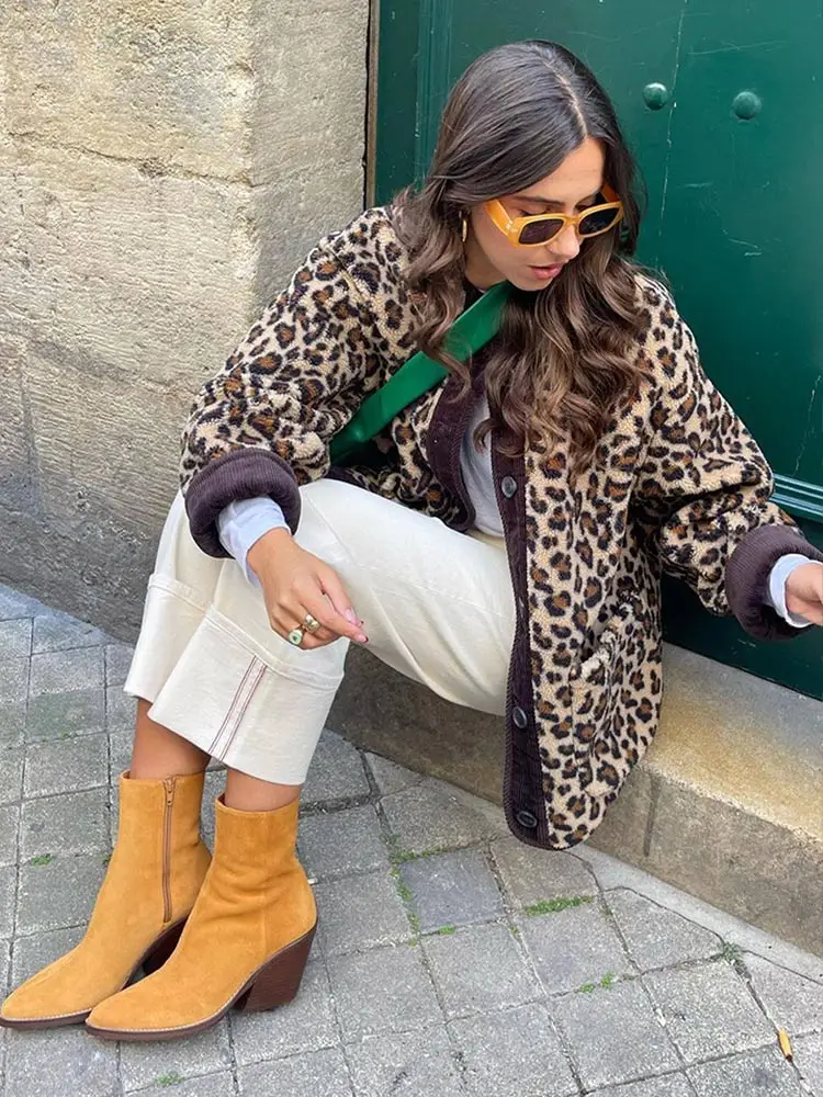 Fashion Contrast Leopard Print Single Breasted Jacket Women Elegant O Neck Long Sleeves Pocket Coat 2024 New Lady Warm Outerwear