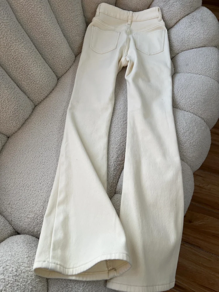 

Женские расклешенные джинсы на подкладке с высокой талией, удобные эластичные утягивающие зимние джинсы для похудения