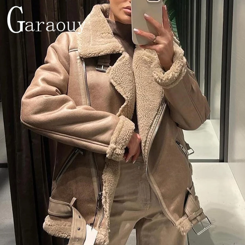 Garaouy 2023 Winter Woman New Thickened Motorcycle Jacket Female Vintage Warm Faux Suede Lambswool Coat Outwear Mujer Streetwear