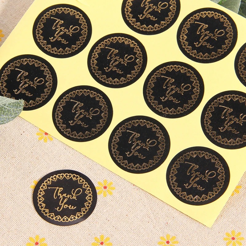 

120pcs Round sticker black bottom bronzing word love ring Thank you sealing sticker Self-adhesive Packaging Lable